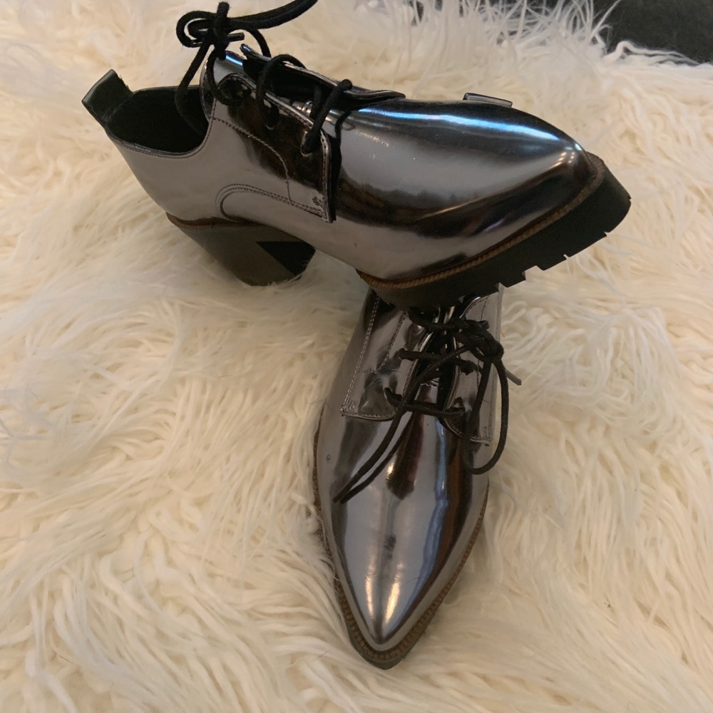 Metallic shoes - Picture 2 of 2